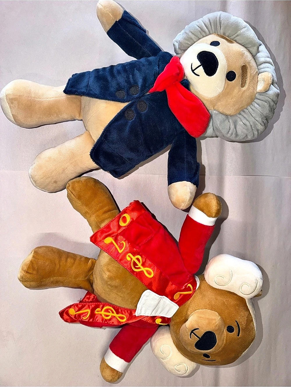 Classical Stuffed Bear Ludwig & Amadeus With 1 Music Box - Pre Owned